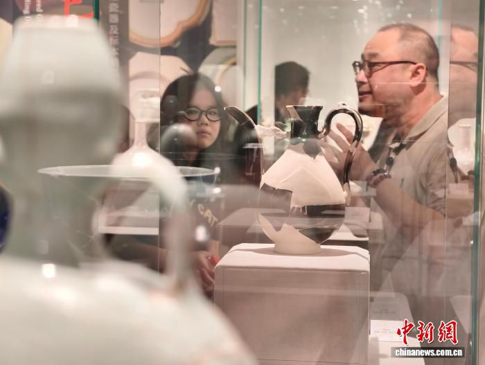 御色千秋》元明颜色釉瓷器巡展收官站落地北京亮马