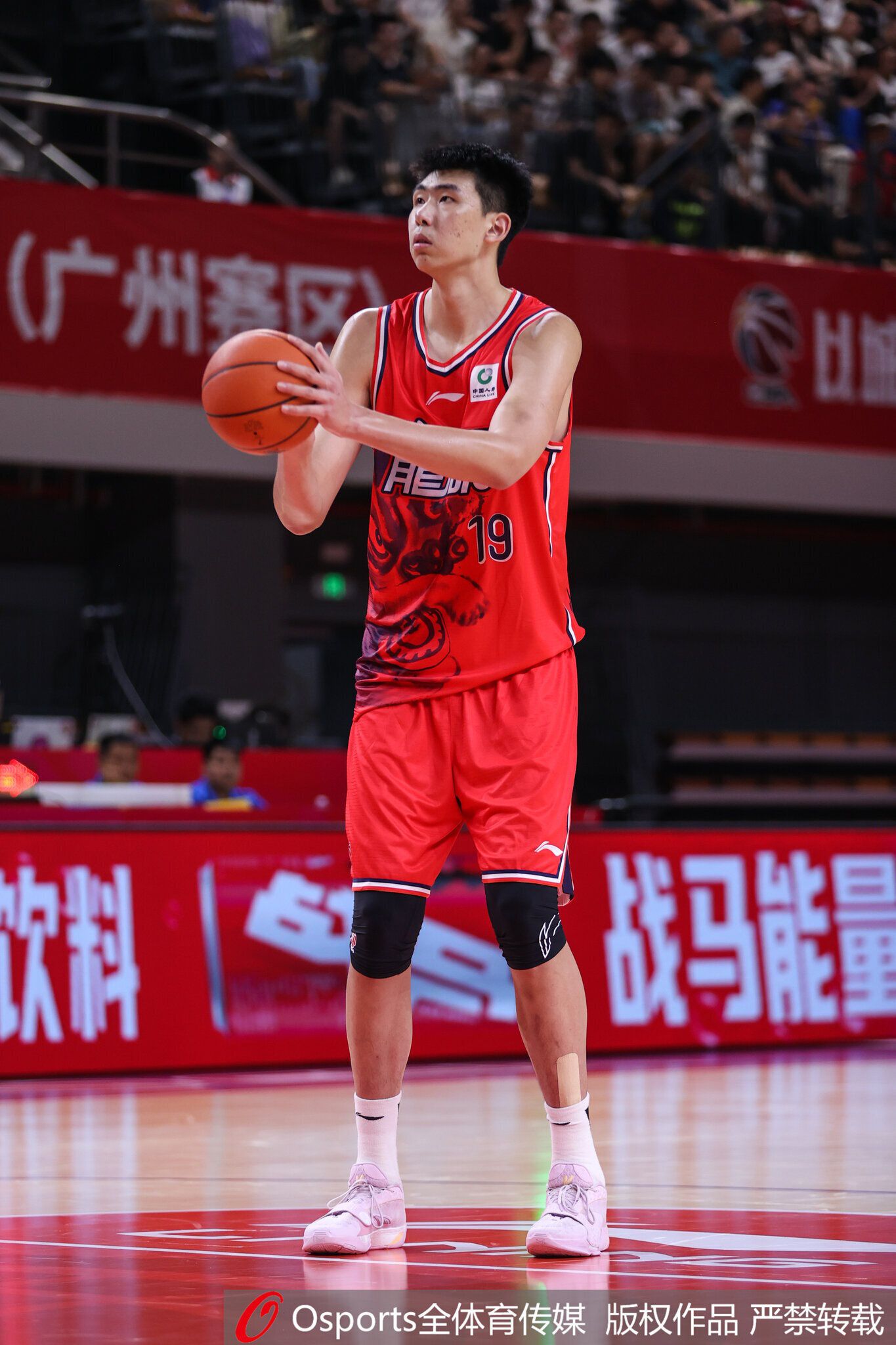 徐昕因备战世预赛放弃马刺夏季联赛邀请