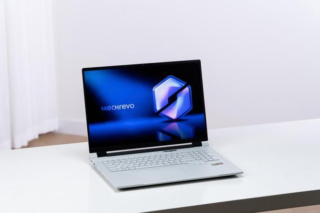 机械革命苍龙 18 Pro搭载锐龙9 9955HX与RTX 5070推出新配置  第2张