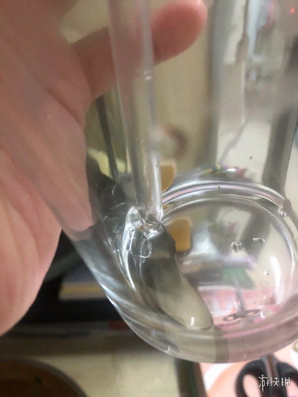 全球接连曝出玻璃吸管碎裂伤人事件 消费者减少使用倾向增强  第3张