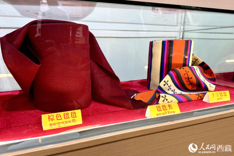 克西氆氇文化传承馆揭牌 传统织机织出线上销路  第3张