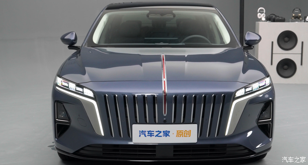 全新红旗H7完成迭代升级 外观造型向年轻化方向调整 第7张 全新红旗H7完成迭代升级 外观造型向年轻化方向调整 第7张