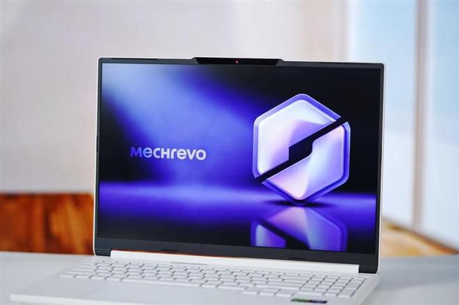 长江存储PC42Q QLC SSD搭载机械革命蛟龙16Pro，实测性能媲美TLC旗舰  第6张