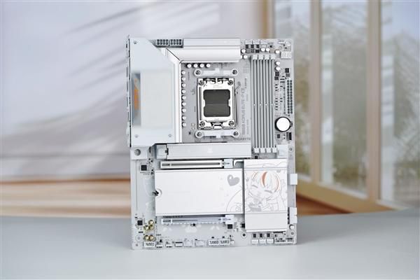 技嘉推出B850 AORUS ELITE-P ICE雕妹主板 游戏性能最高提升18  第3张