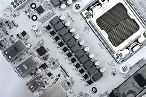 技嘉推出B850 AORUS ELITE-P ICE雕妹主板 游戏性能最高提升18  第25张
