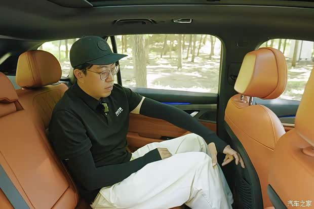 星越 L i-HEV 车型回归 体验内容包含两个优点两个缺点  第4张