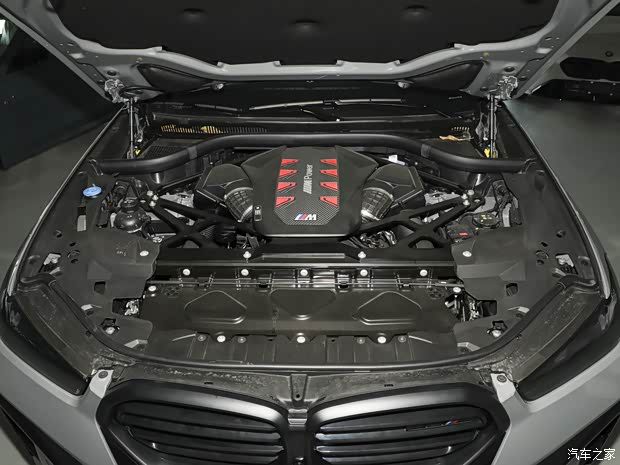 宝马第五代 X5 全球首发 M 确认继续搭载 V8 发动机 第4张 宝马第五代 X5 全球首发 M 确认继续搭载 V8 发动机 第4张