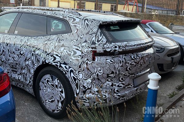 Polestar 4猎装版路试曝光 恢复传统后窗设计