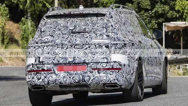 奥迪全新旗舰SUV Q9 Horch版进入最后准备阶段  第2张