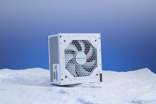 技嘉冰猎鹰白金850W电源上市 主打氮化镓技术与ATX 3.1规范