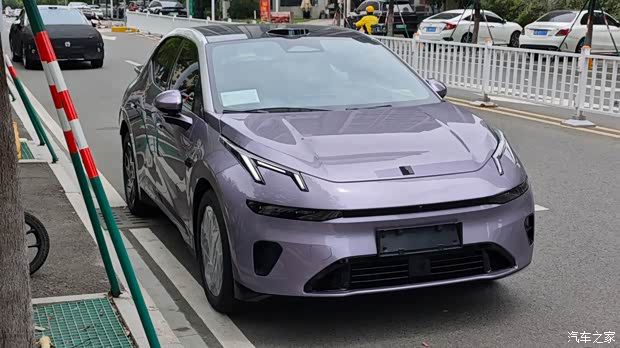 领克新款Z20新增后扰流板及激光雷达配置