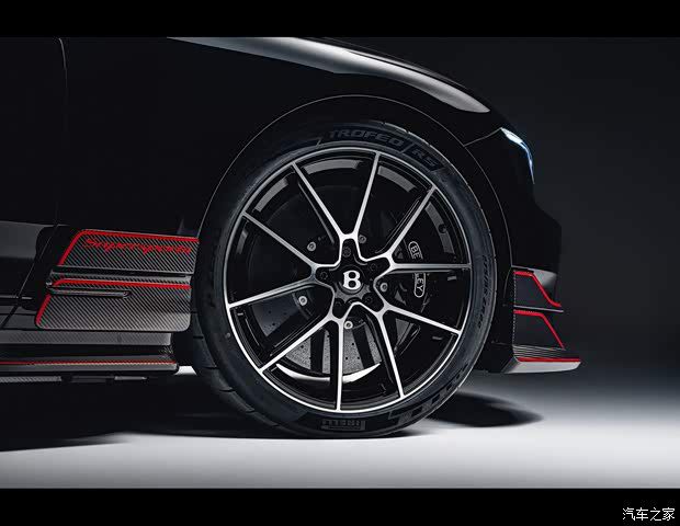 宾利欧陆GT Supersports Mulliner官图发布,首次引入Mulliner主题 第8张 宾利欧陆GT Supersports Mulliner官图发布,首次引入Mulliner主题 第8张
