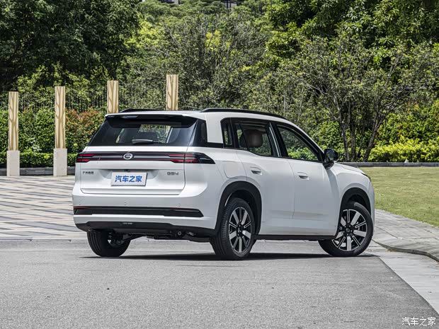 全新传祺GS4实车图发布 外观全面焕新仍为5座紧凑型SUV 第3张 全新传祺GS4实车图发布 外观全面焕新仍为5座紧凑型SUV 第3张
