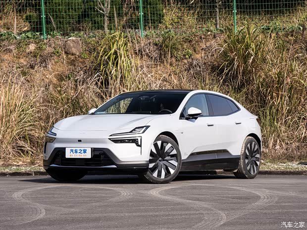 Polestar 4旅行版英国路试曝光,将于今年晚些时候上市 第2张 Polestar 4旅行版英国路试曝光,将于今年晚些时候上市 第2张