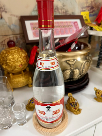 百元内口粮酒选购指南：一担粮蓝特以清香工艺获场景化推荐  第6张