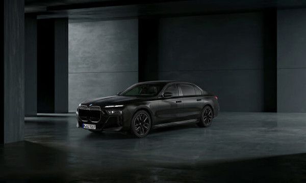 宝马韩国发布 740i xDrive M 运动 Pro 版，强化旗舰轿车高级质感