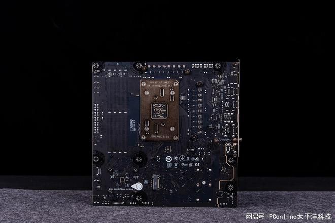 AM5平台进入第三年 X870E与B850芯片组定位分化 第9张 AM5平台进入第三年 X870E与B850芯片组定位分化 第9张