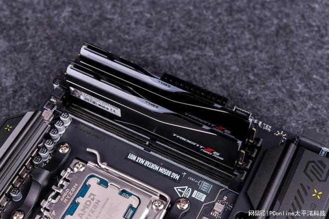 AM5平台进入第三年 X870E与B850芯片组定位分化 第12张 AM5平台进入第三年 X870E与B850芯片组定位分化 第12张