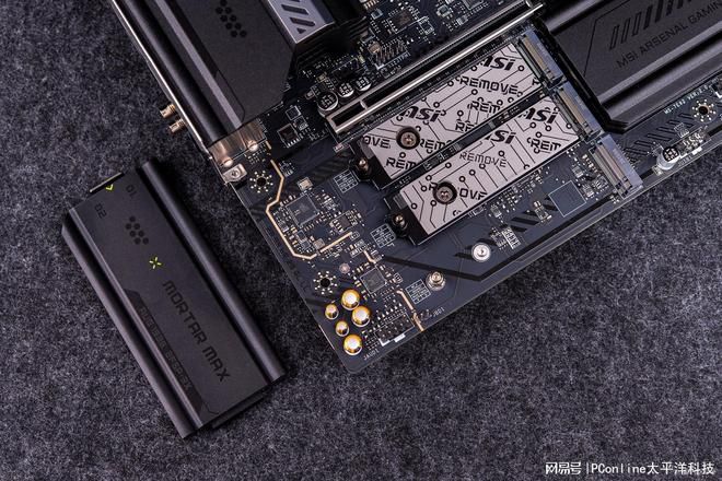 AM5平台进入第三年 X870E与B850芯片组定位分化 第15张 AM5平台进入第三年 X870E与B850芯片组定位分化 第15张
