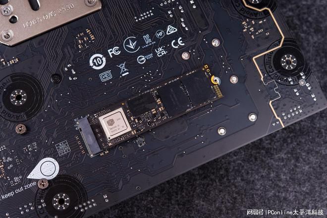 AM5平台进入第三年 X870E与B850芯片组定位分化 第17张 AM5平台进入第三年 X870E与B850芯片组定位分化 第17张