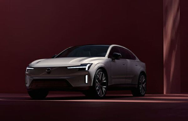 沃尔沃汽车7月7日宣布通过OTA向超200万辆车辆推送Apple Music