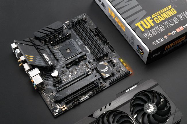 AMD推出锐龙7 5800X3D十周年纪念版处理器 引入碳纳米管导热垫技术 第3张 AMD推出锐龙7 5800X3D十周年纪念版处理器 引入碳纳米管导热垫技术 第3张