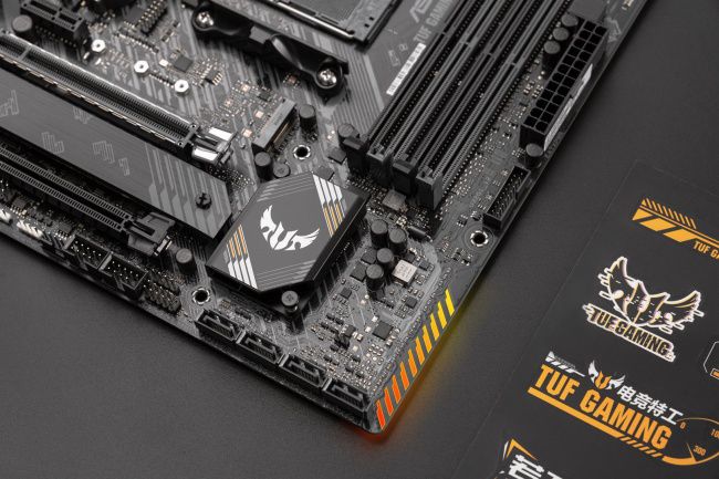 AMD推出锐龙7 5800X3D十周年纪念版处理器 引入碳纳米管导热垫技术 第6张 AMD推出锐龙7 5800X3D十周年纪念版处理器 引入碳纳米管导热垫技术 第6张