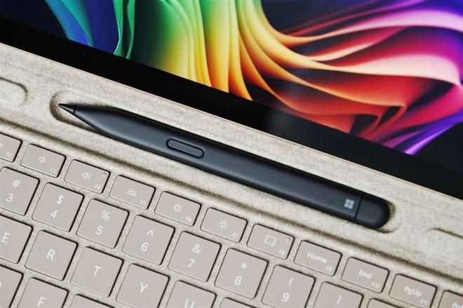 新一代Surface Pro 13英寸发布：ARM骁龙处理器搭配3:2屏幕  第9张