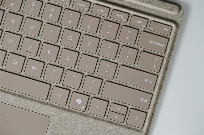 新一代Surface Pro 13英寸发布：ARM骁龙处理器搭配3:2屏幕  第12张