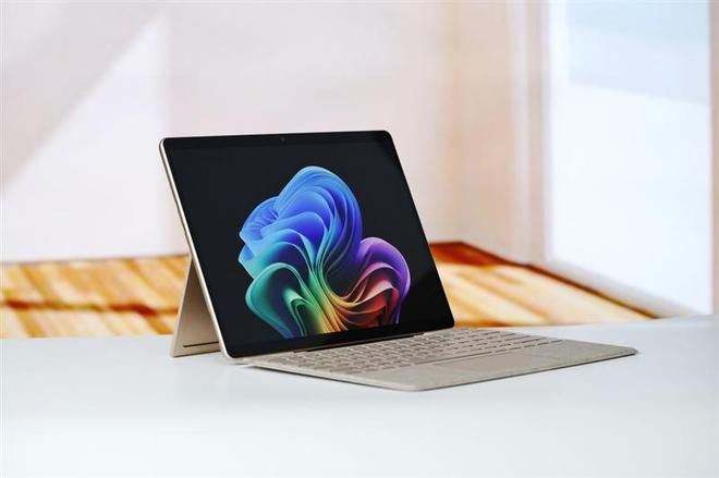 新一代Surface Pro 13英寸发布：ARM骁龙处理器搭配3:2屏幕  第52张