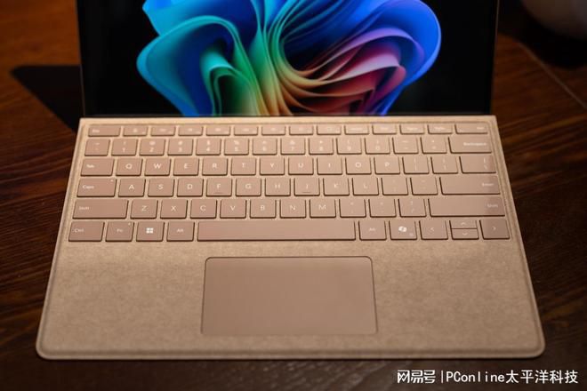 Surface Pro用户评价现分歧:日常办公受认可,娱乐性能遭诟病 第6张 Surface Pro用户评价现分歧:日常办公受认可,娱乐性能遭诟病 第6张