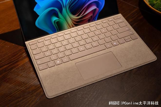 Surface Pro用户评价现分歧:日常办公受认可,娱乐性能遭诟病 第7张 Surface Pro用户评价现分歧:日常办公受认可,娱乐性能遭诟病 第7张