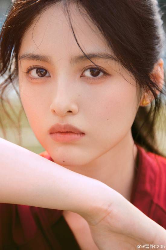 周星驰经纪人官宣雪野为《功夫女足》女主角 时隔八年再推星女郎 第4张 周星驰经纪人官宣雪野为《功夫女足》女主角 时隔八年再推星女郎 第4张