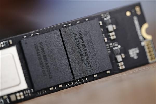 慧荣科技启动PCIe Gen7企业级SSD主控研发 计划2027年下半年出样