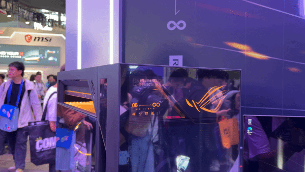 ROG二十周年限定主机亮相 搭载AMD锐龙9 9950X3D处理器 第3张 ROG二十周年限定主机亮相 搭载AMD锐龙9 9950X3D处理器 第3张